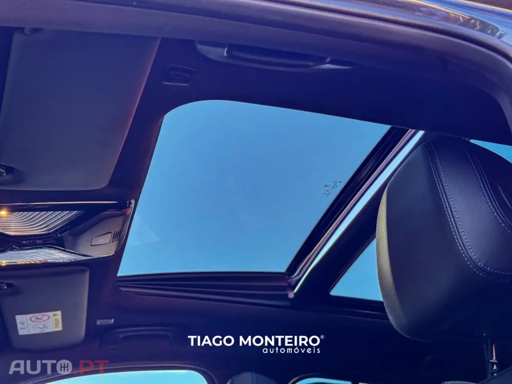BMW 330 e Pack Desportivo M Auto