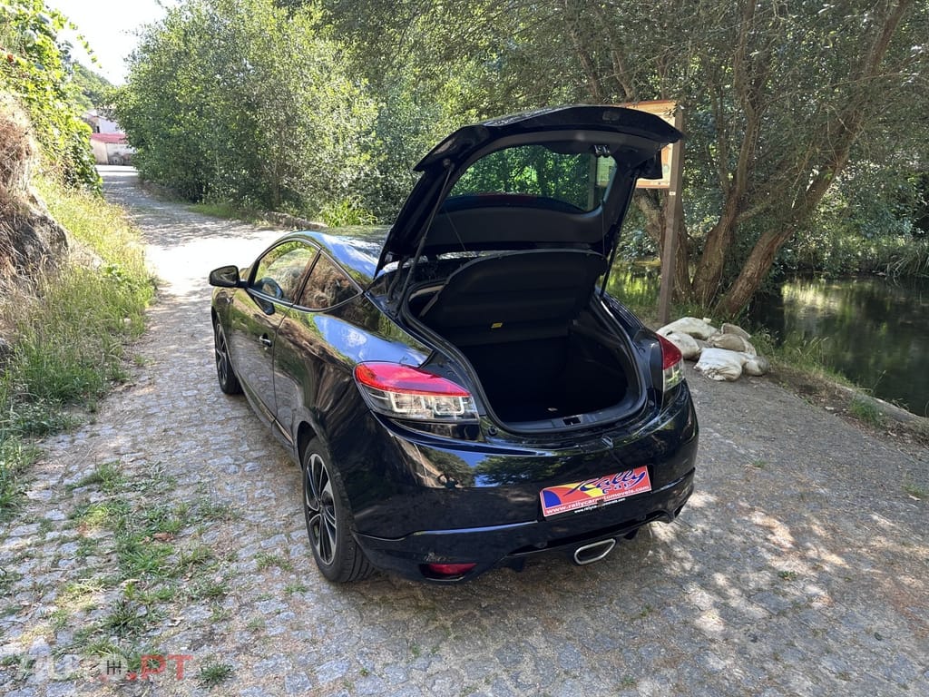 Renault Mégane Coupe 1.6 dCi Bose Edition SS