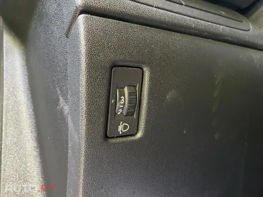 Peugeot 208 1.6 BlueHDi Allure