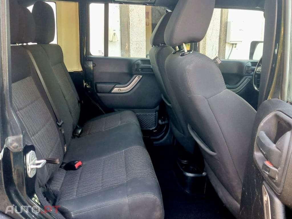 Jeep Wrangler SPORT