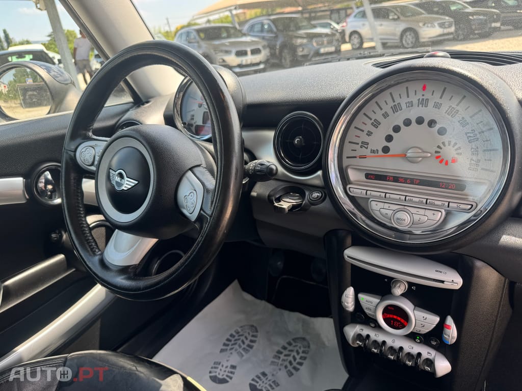 MINI Cooper D