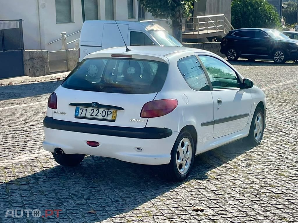 Peugeot 206 2.0 HDi XA