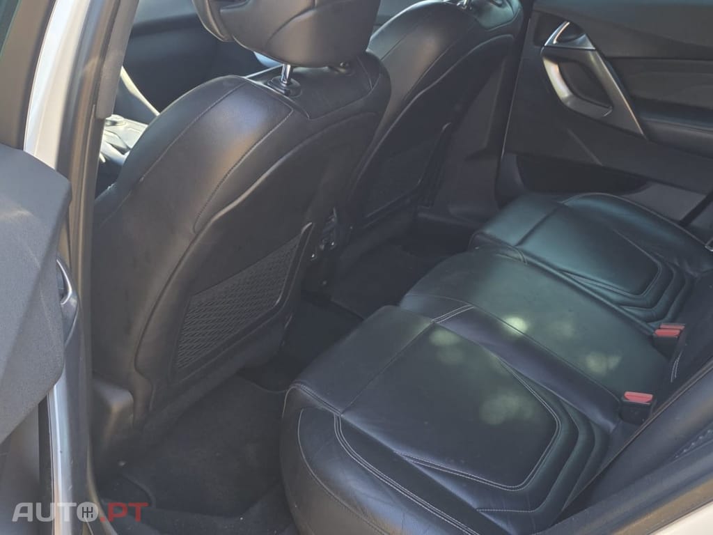 Citroen DS5 2.0 HDi Hybrid4 Sport Chic CMP6