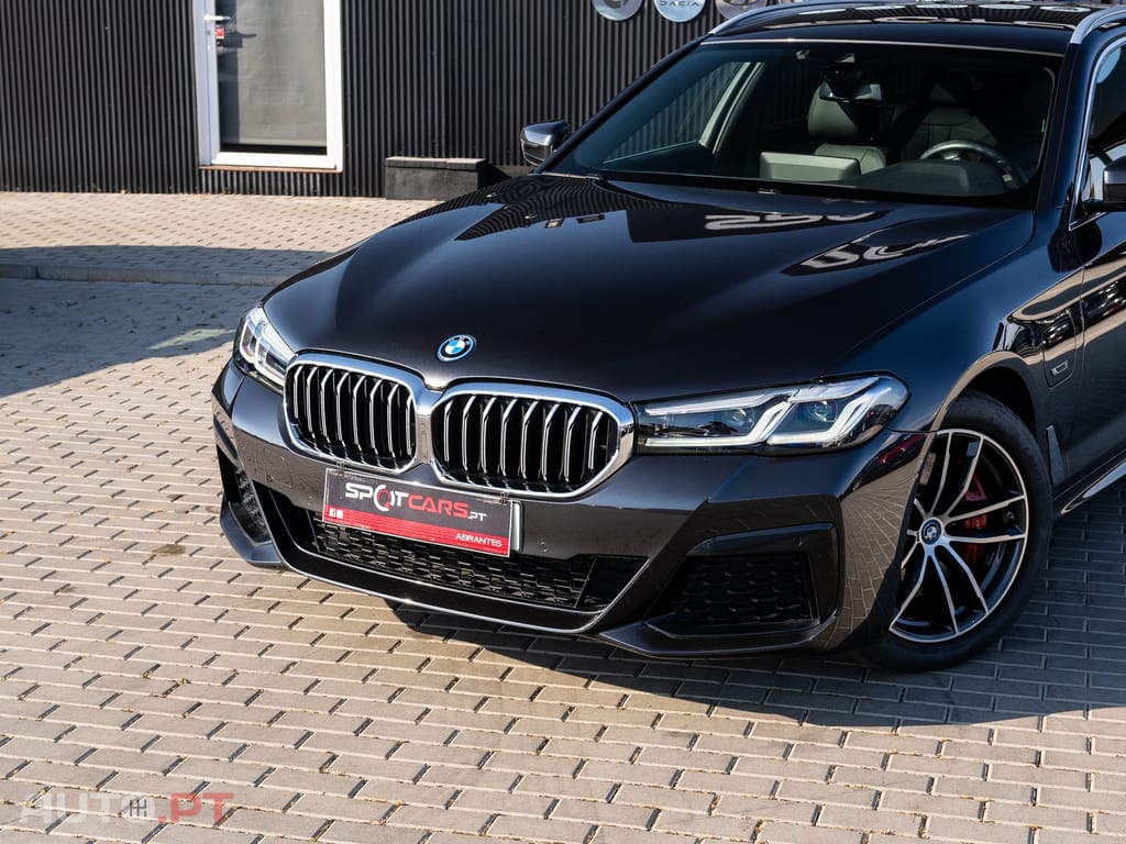 BMW 530 e Pack Desportivo M