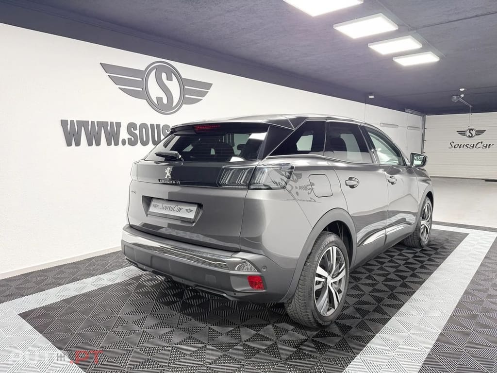 Peugeot 3008 PureTech 130 Stop & Start GPF EAT8 Allure