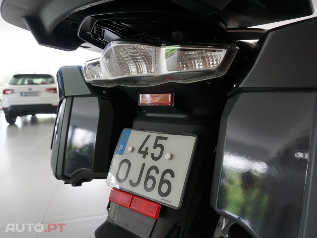 BMW R RT