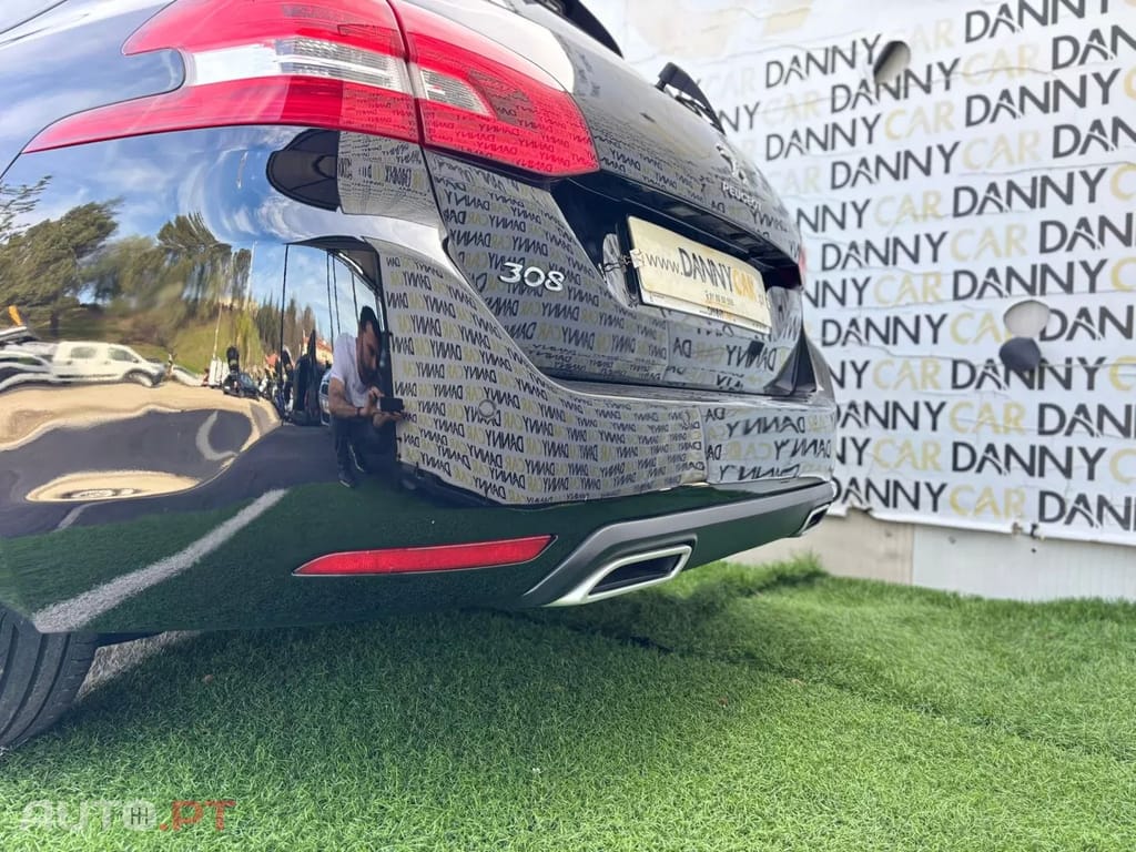 Peugeot 308 SW 1.5 BlueHDi Allure — fotografia 3