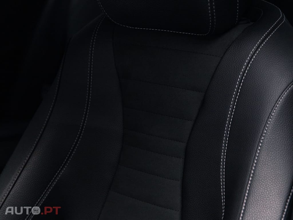 Mercedes-Benz E 300 e AMG Line