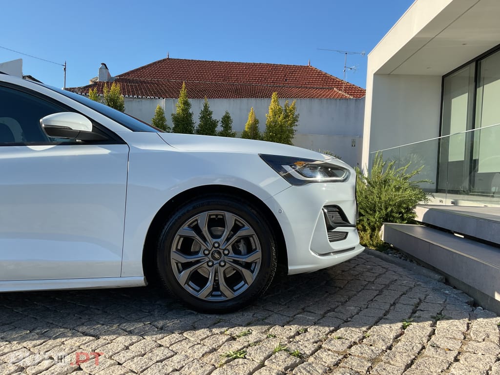 Ford Focus SW 1.0 EcoBoost MHEV ST-Line