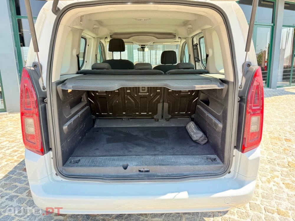 Citroen Berlingo Outro