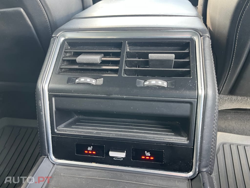 Porsche Panamera 4 E-Hybrid