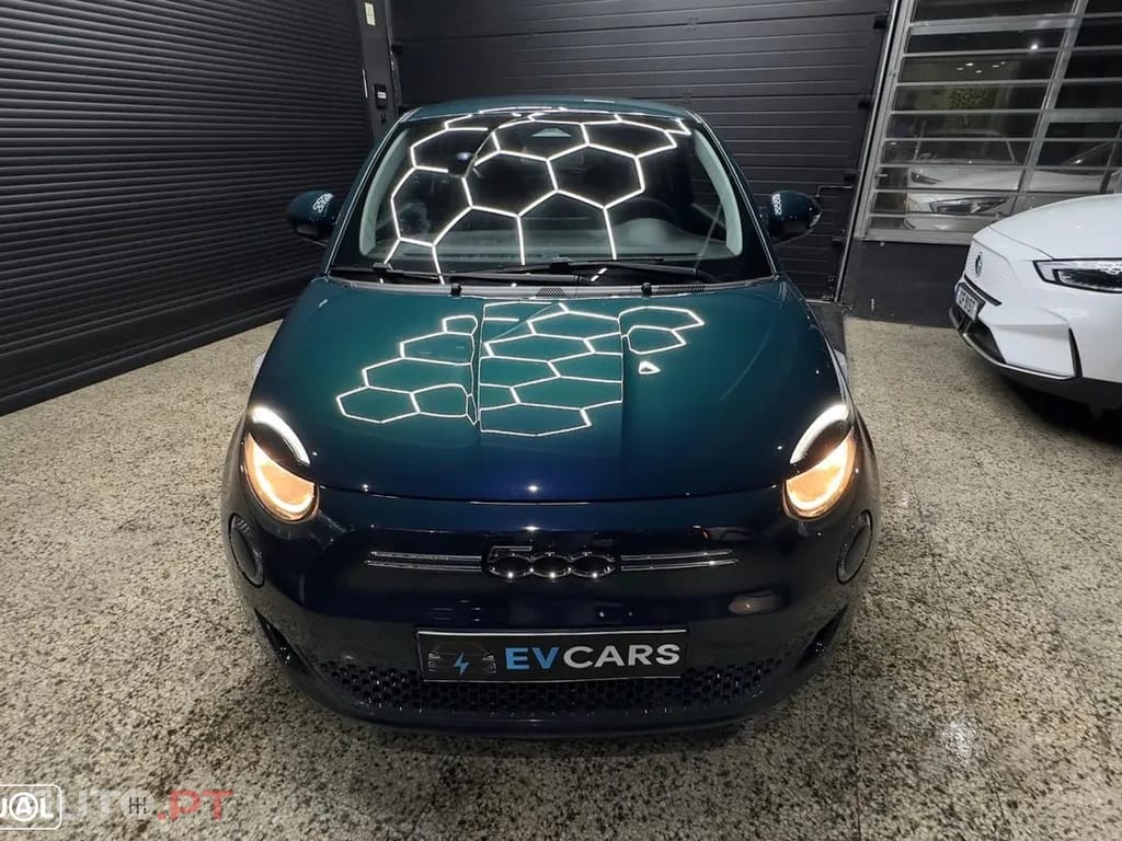 Fiat 500e 42 kWh Icon