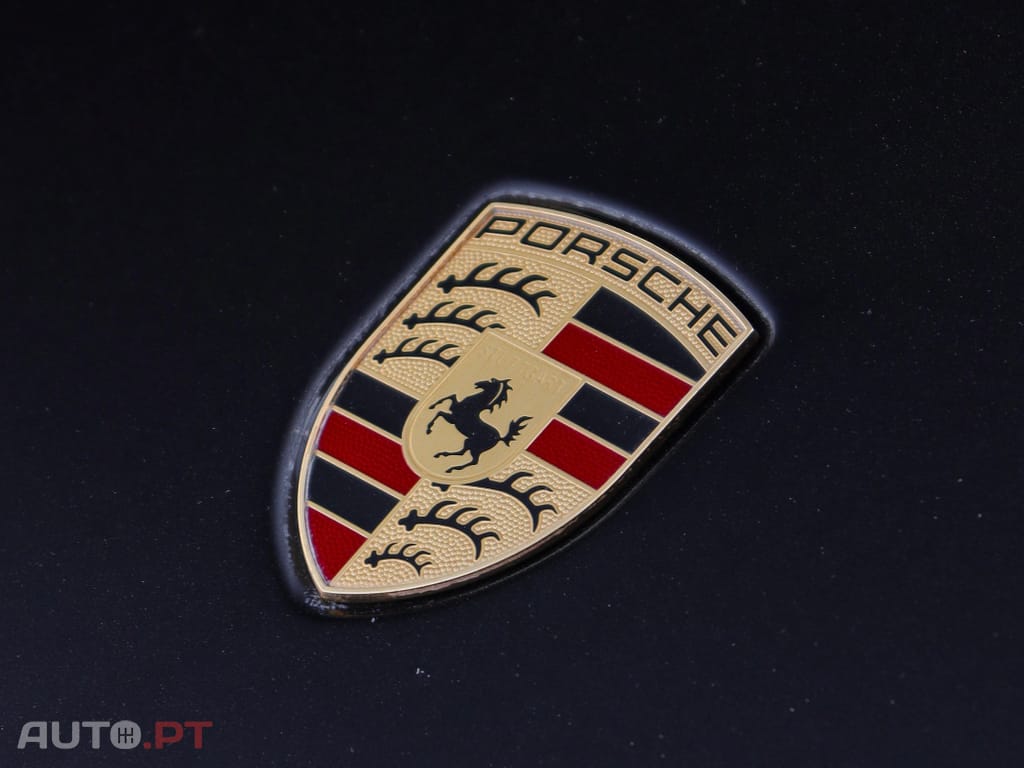 Porsche Taycan 4S bateria Performance Plus