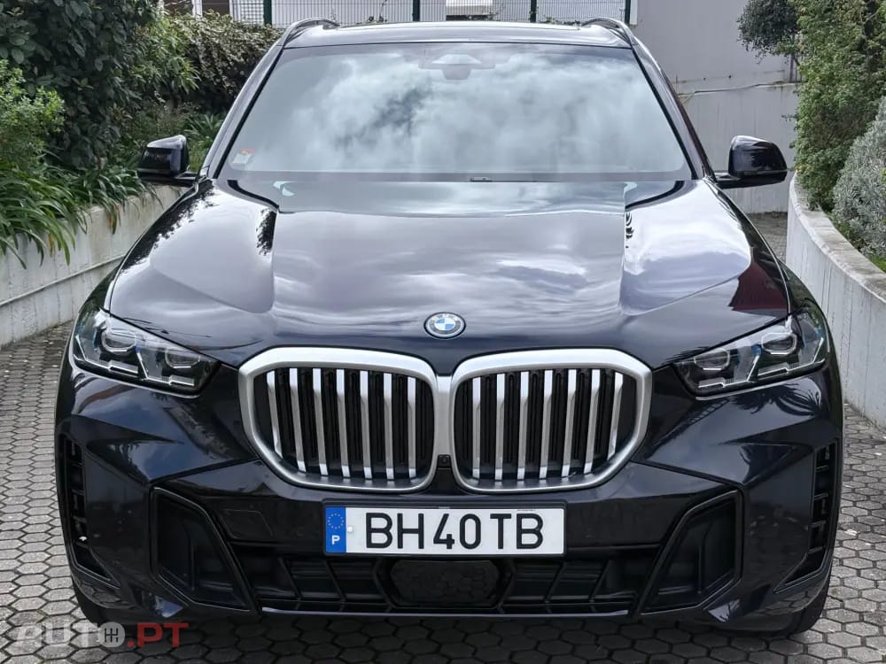 BMW X5 50 e xDrive Edição Desportiva M