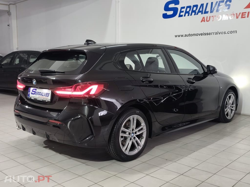 BMW 116 d Pack Desportivo M