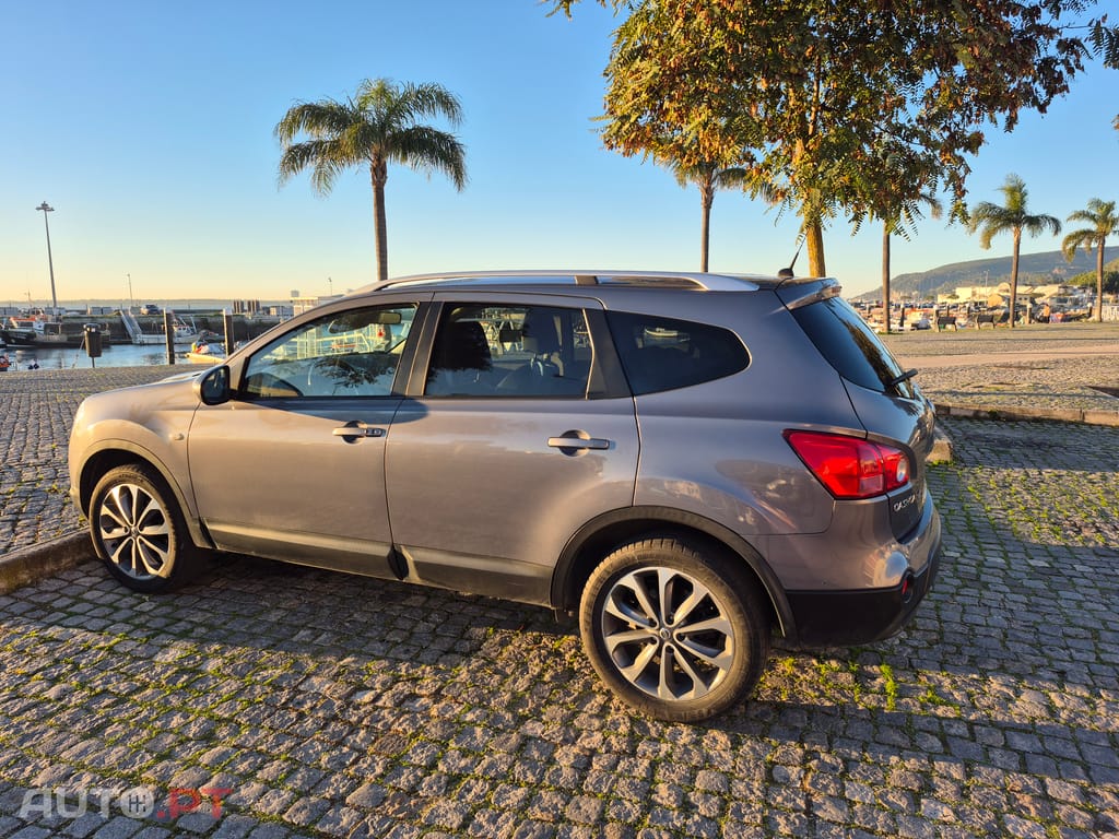 Nissan Qashqai +2 topo de gama