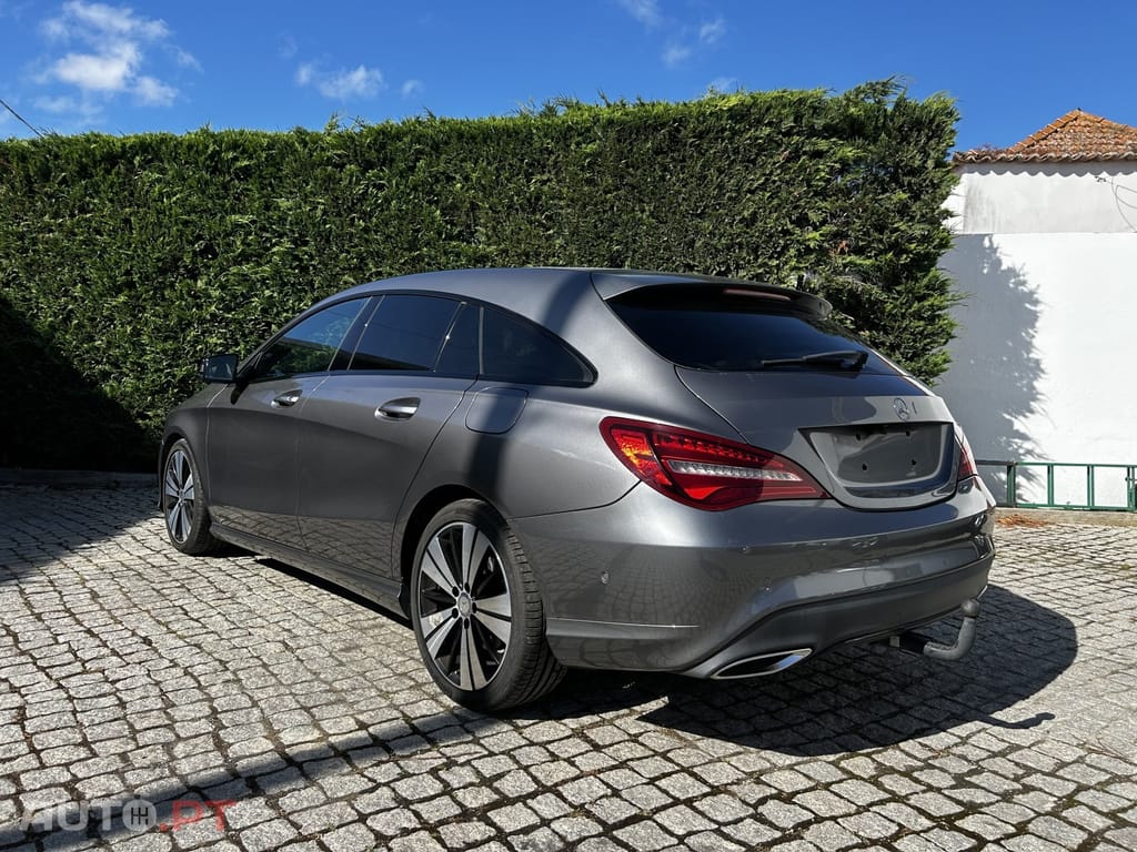 Mercedes-Benz CLA 180 d Shooting Brake AMG Line