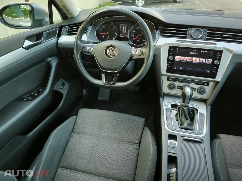 Volkswagen Passat 2.0 TDI Business P.DSG