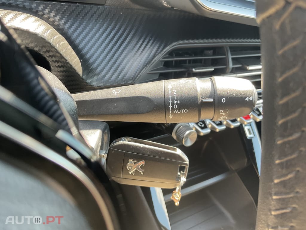 Peugeot 2008 1.2 PureTech Active