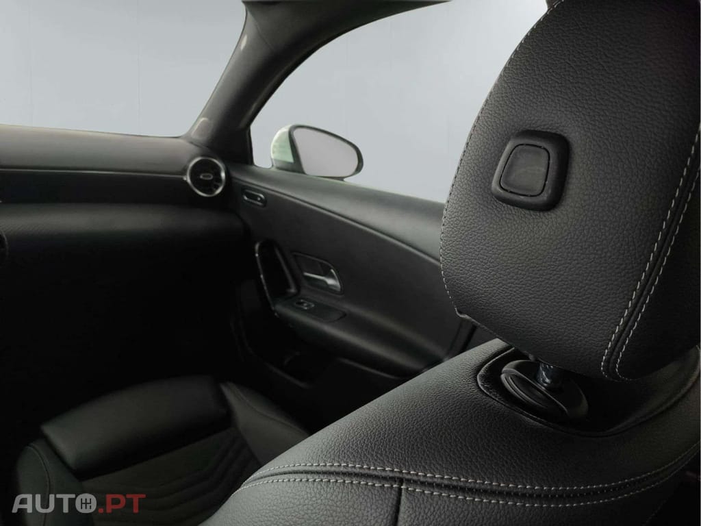 Mercedes-Benz A 180 d STYLE 
