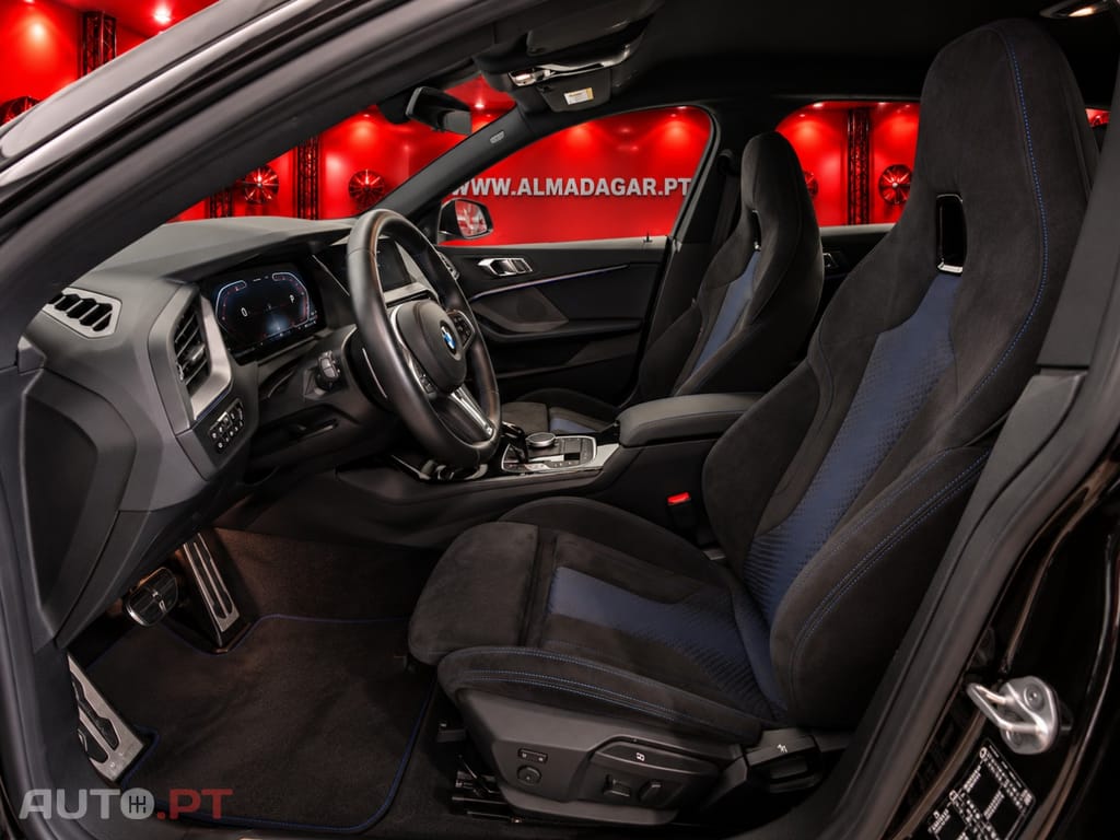 BMW 218 i Pack Desportivo M