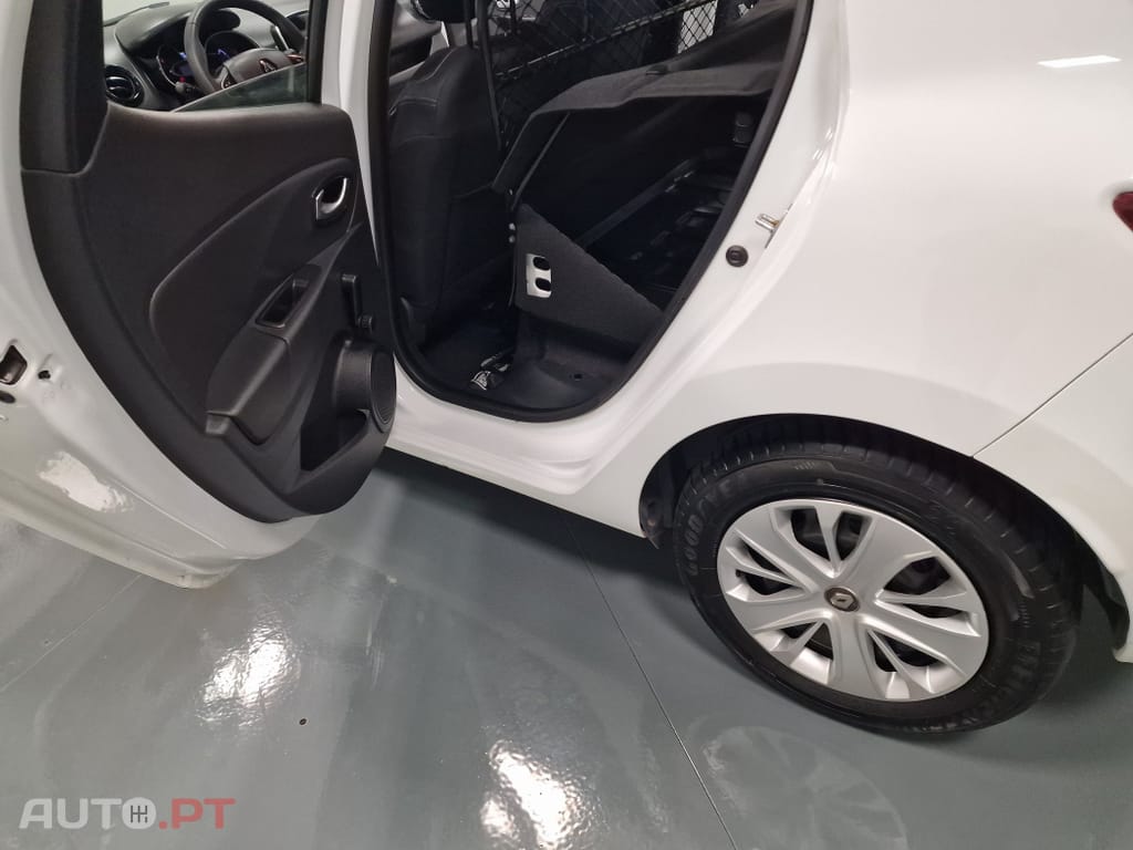 Renault Clio SOCIETE 1.5Dci  90CV GPS INTENS IVA DEDUTIVEL