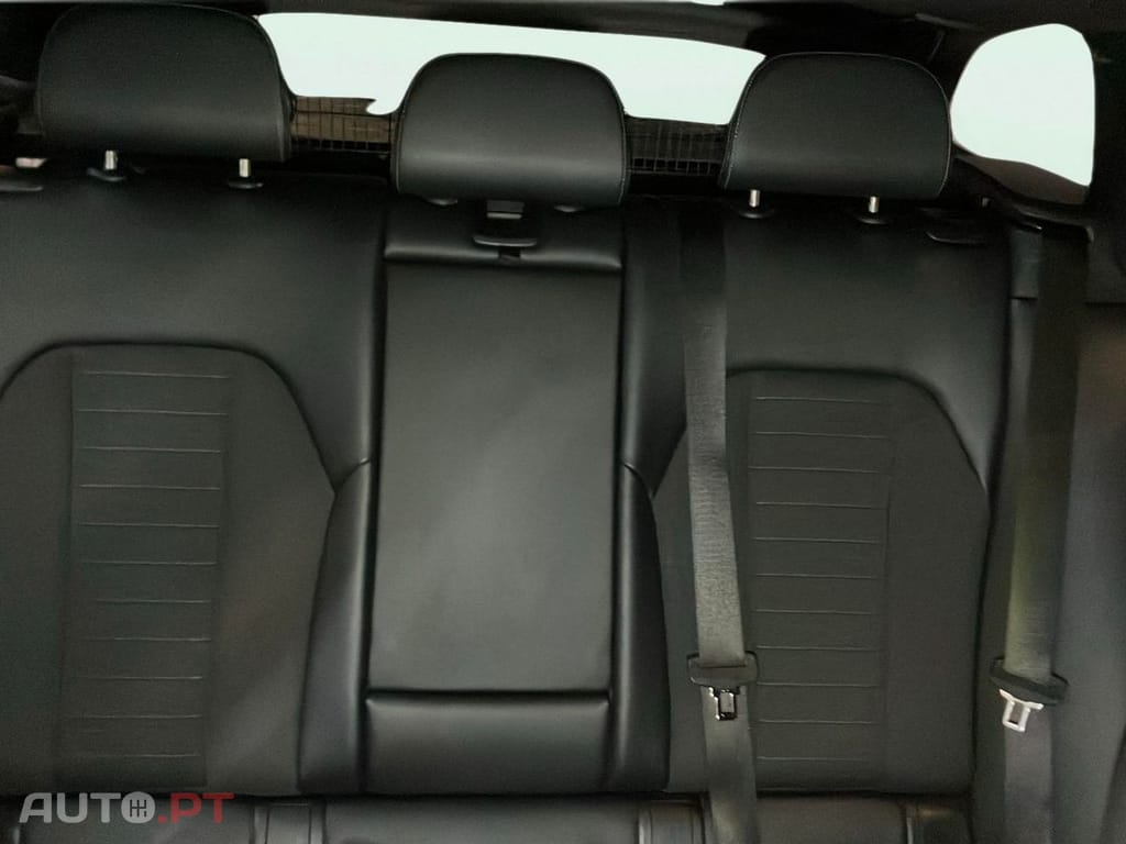 BMW 320 e Pack M Auto