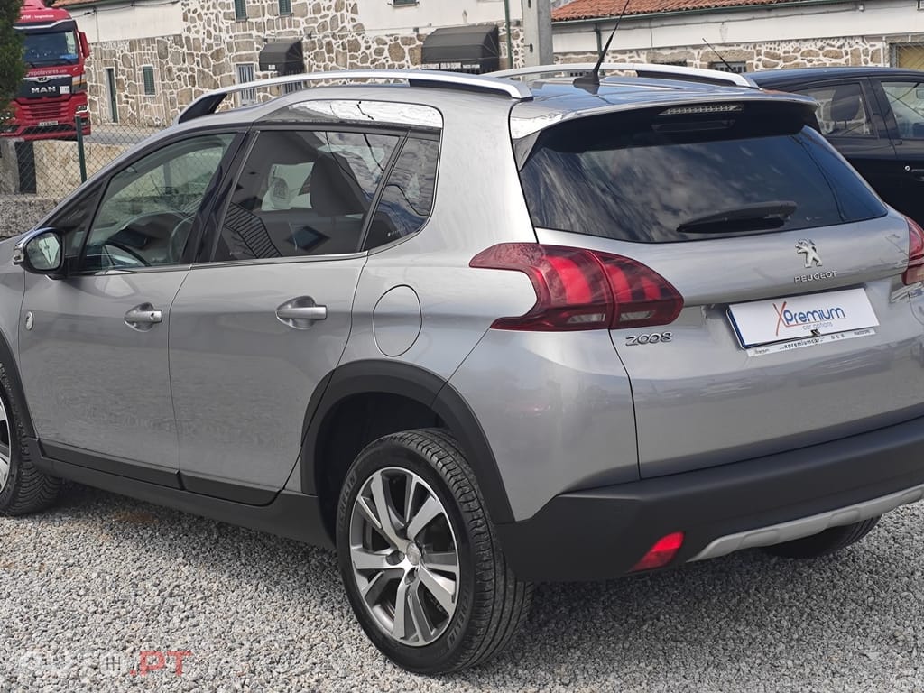 Peugeot 2008 1.6 BlueHDi Crossway