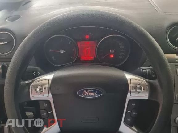 Ford S-Max 1.8 TDCi Titanium 7L