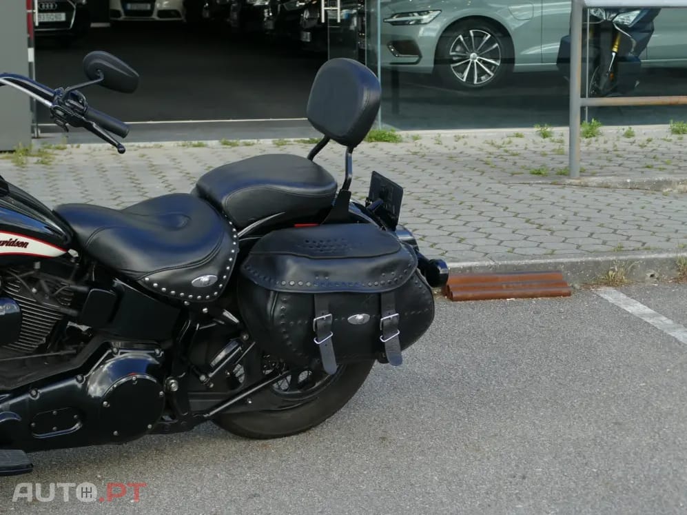 Harley Davidson FLST Soft Tail c/ injeção c/ radiador óleo