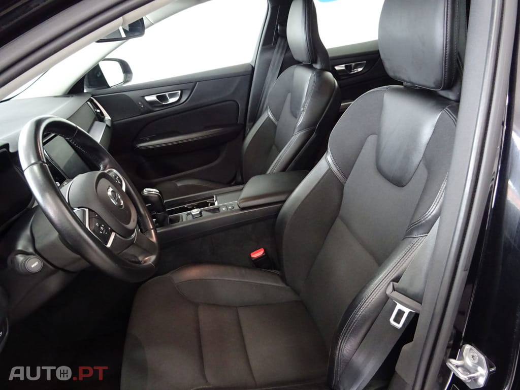 Volvo V60 2.0 D3 Momentum
