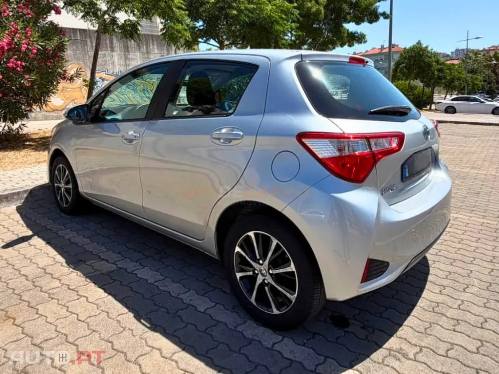 Toyota Yaris 1.0 VVT-i Comfort