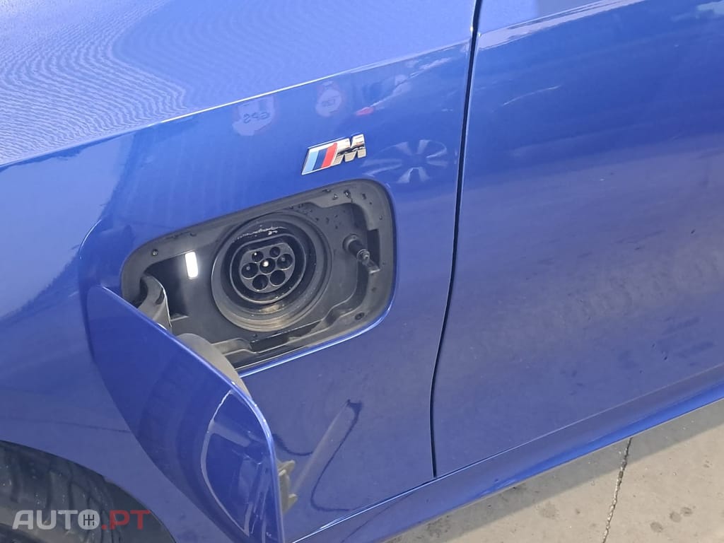 BMW 320 e Pack M