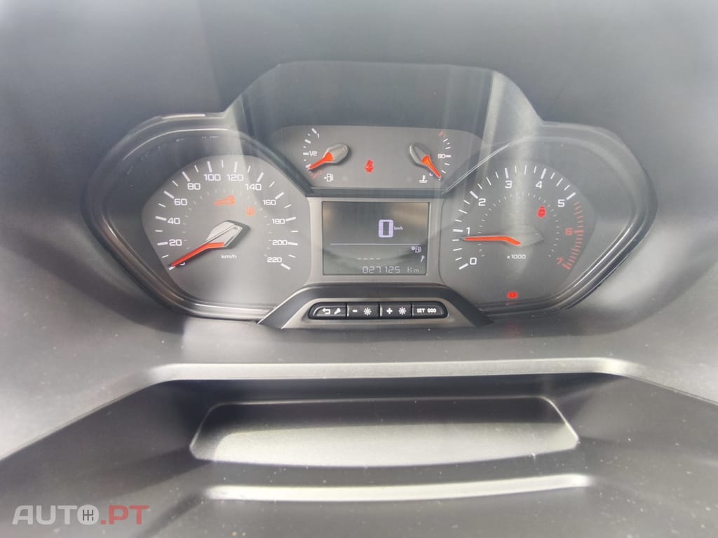 Peugeot Partner 1.6 BlueHDi L1 Premium 3L