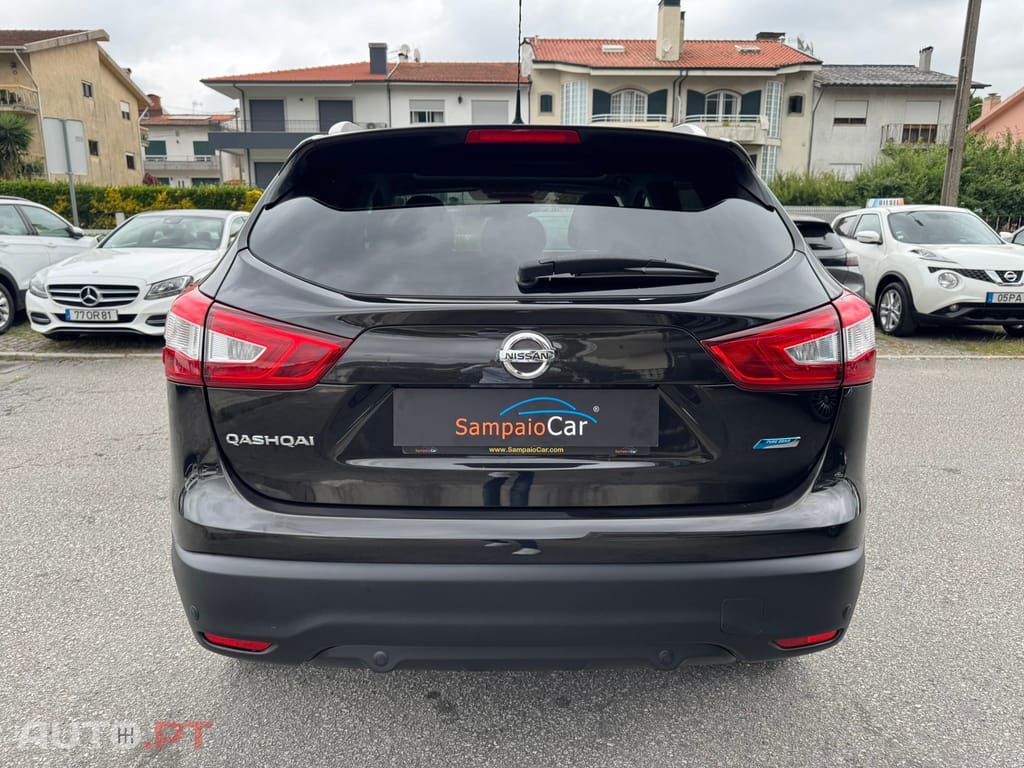 Nissan Qashqai 1.5 dCi N-Connecta 18