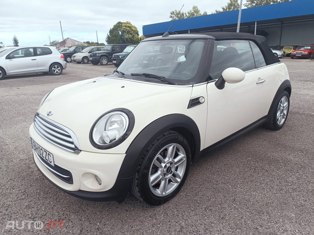 MINI Cabrio Cooper D