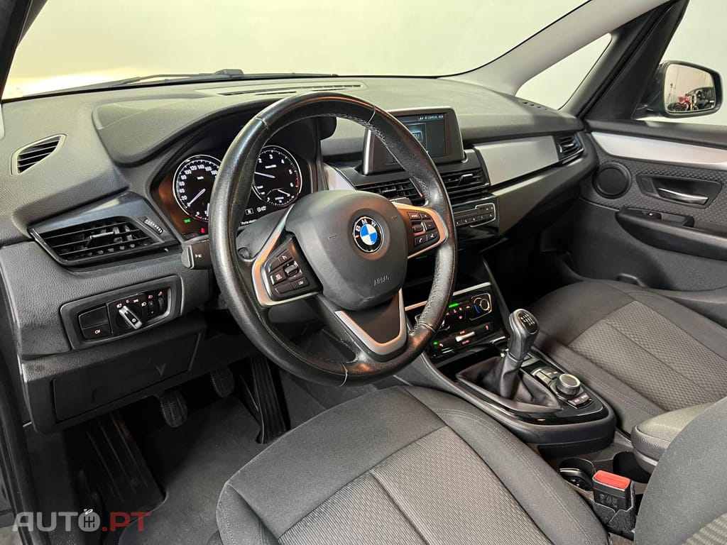 BMW 216 d