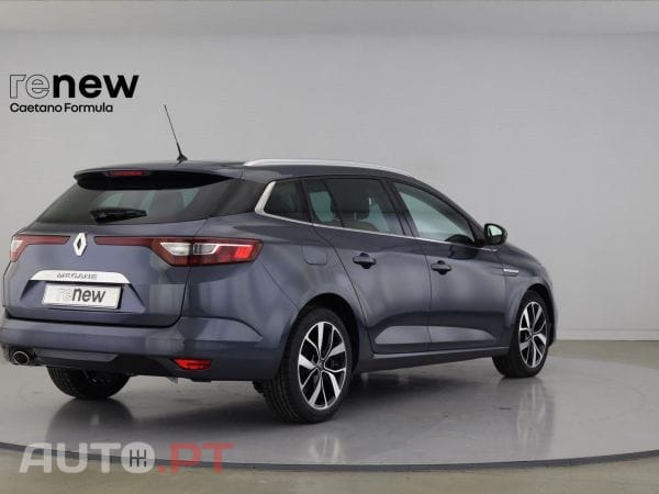 Renault Mégane ST 1.5 Blue dCi 115cv Bose Edition EDC