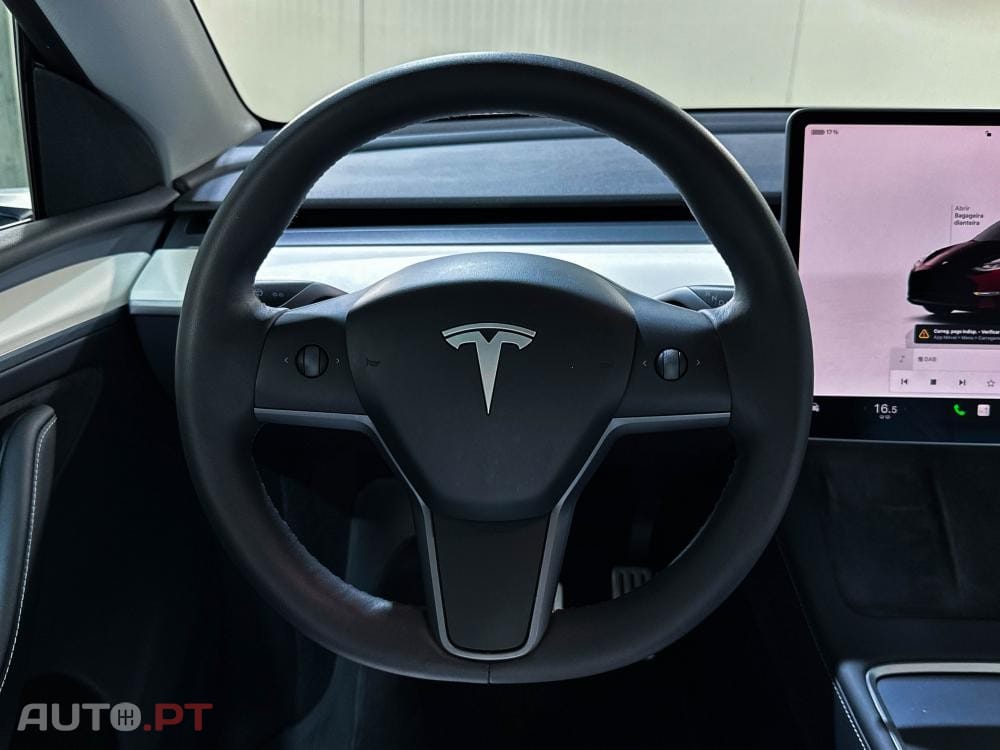 Tesla Model Y Performance Dual Motor AWD