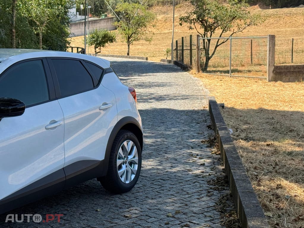 Renault Captur 1.0 TCe Exclusive