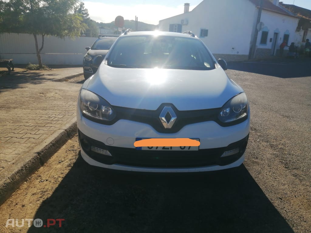 Renault Mégane 1.5 — fotografia 3