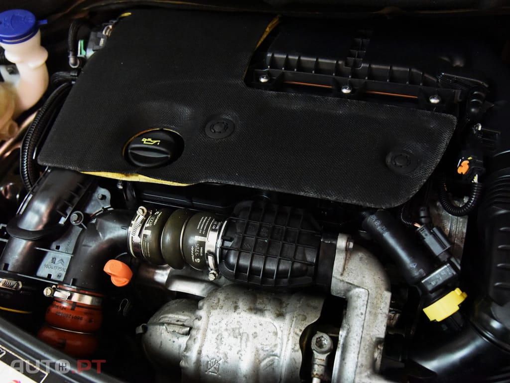 Peugeot 208 1.6 BlueHDi Active