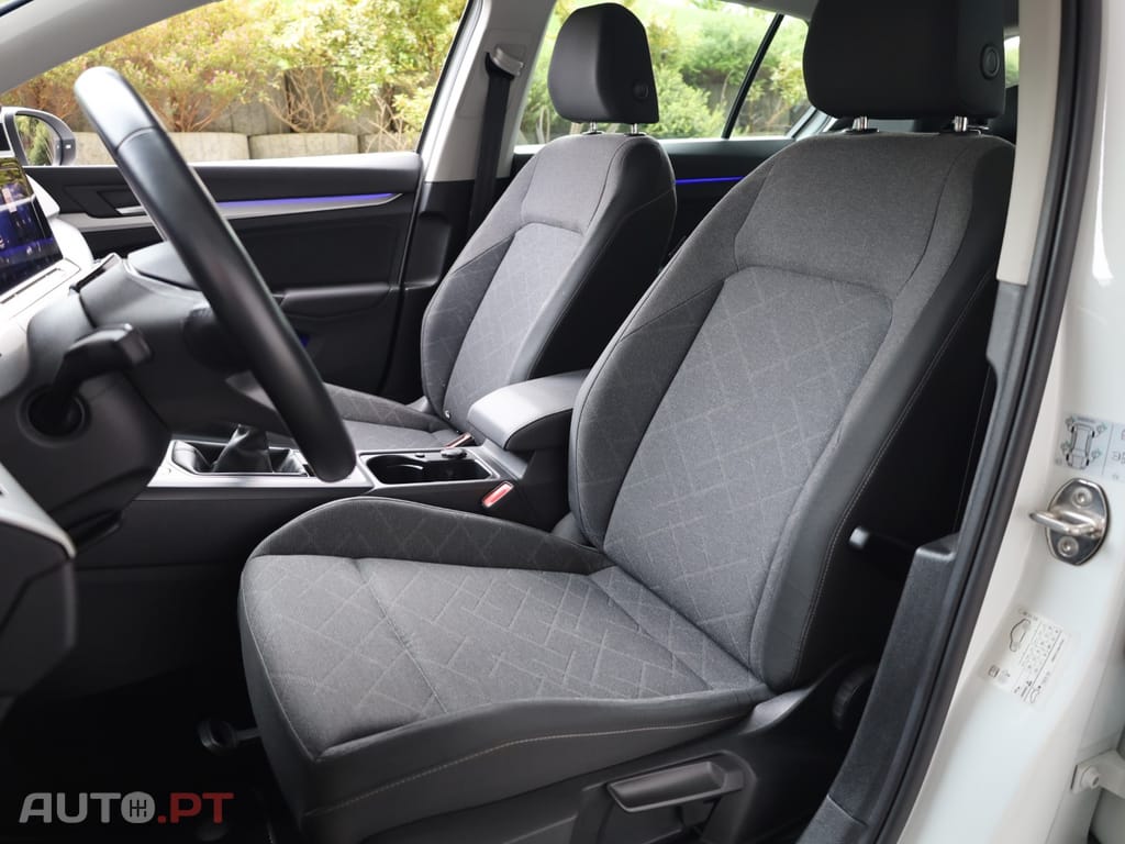 Volkswagen Golf 1.0 TSI Life