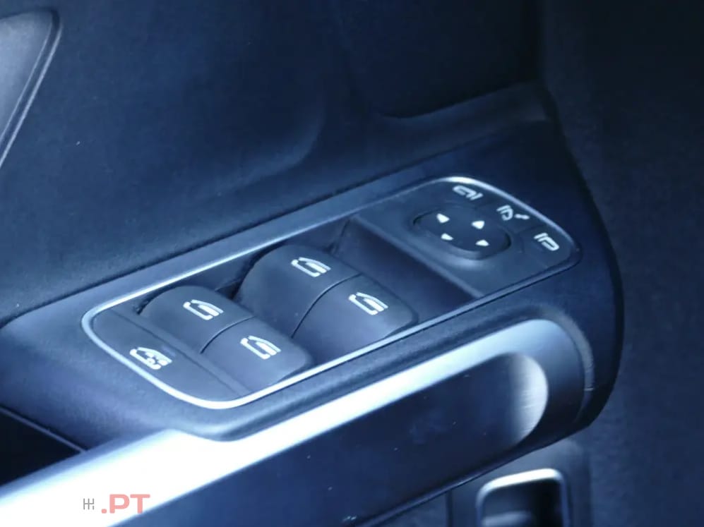 Mercedes-Benz EQB 300 4Matic