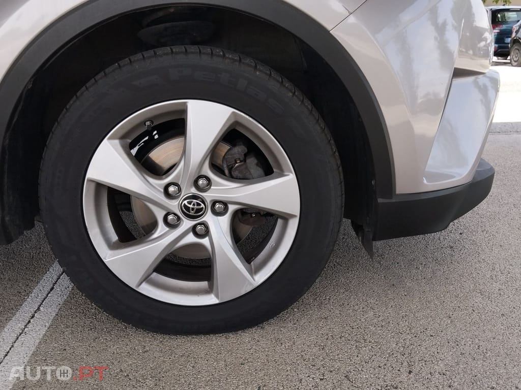 Toyota C-HR 1.2T Comfort+P.Style