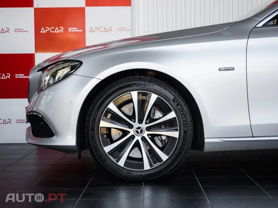 Mercedes-Benz E 300 de Avantgarde