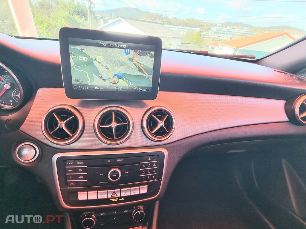 Mercedes-Benz CLA 180 d