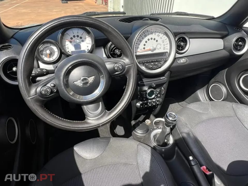 MINI Cabrio Cooper D