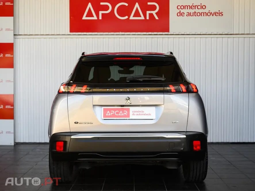 Peugeot E-2008 50 kWh GT Pack
