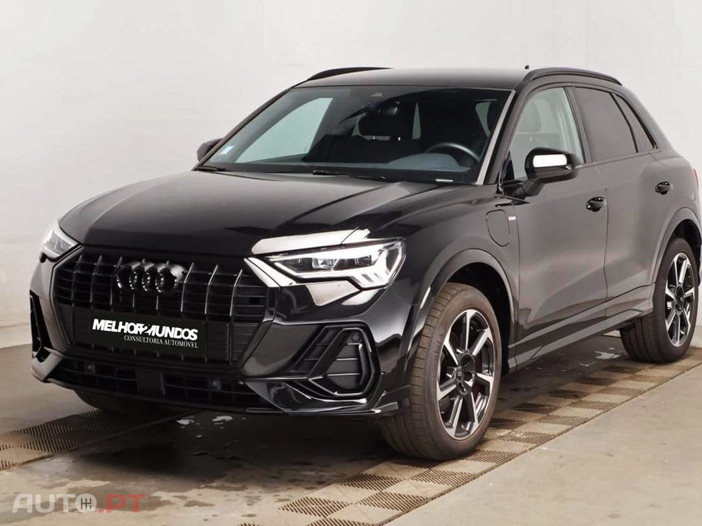 Audi Q3 45 TFSIe S line S tronic